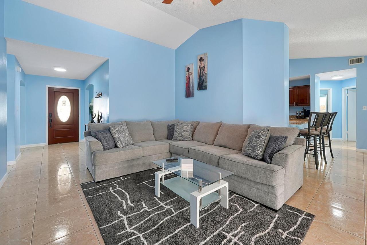 Luxury Villa In Orlando With Pool - 10 Min Disney Zewnętrze zdjęcie